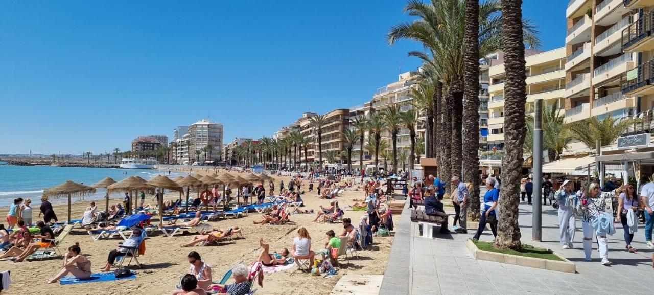 Apartament Dos Playas Torrevieja Zewnętrze zdjęcie